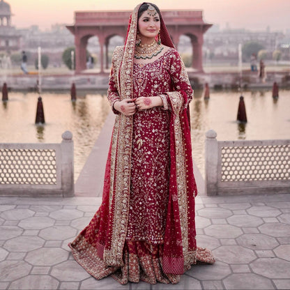 Noor e Chashm Farshi Bridal